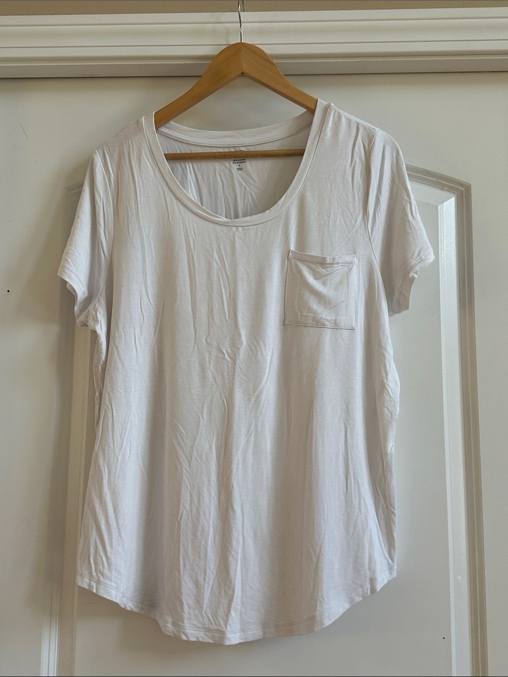 Market & Spruce White Short Sleeve Pocket Tee